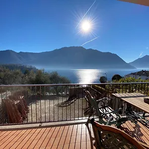 Appartement Big With View And Two Bedrooms, Sala Comacina